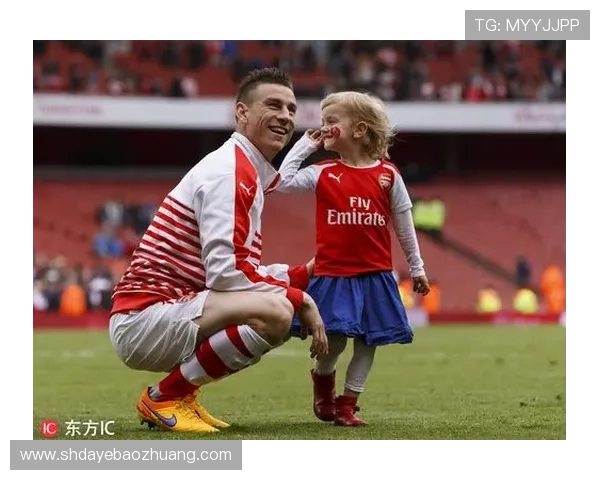 足球明星的幽默人生揭秘:他们在场上场下的搞笑瞬间与真实个性 足球明星的幽默人生揭秘:他们在场上场下的搞笑瞬间与真实个性