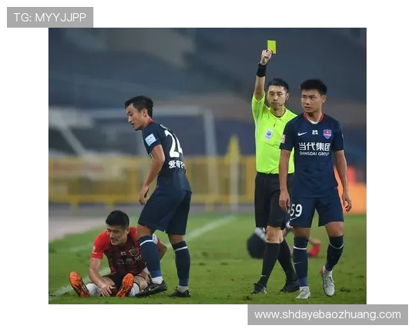 黄磊畅谈足球生涯与心路历程的深度专访分享 黄磊畅谈足球生涯与心路历程的深度专访分享